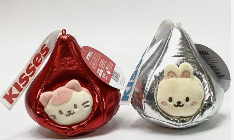Anirollz Hershey's Kisses Mini Plush Red or Silver Puppiroll, Kittiroll, or Bunniroll *Color and Design Chosen at Random*