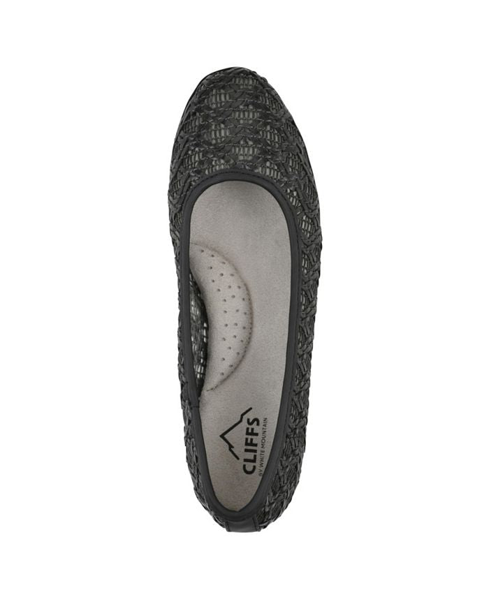 Women's 8 W - Cliffs by White Mountain Cariann Ballet Round Toe Flats - Black
