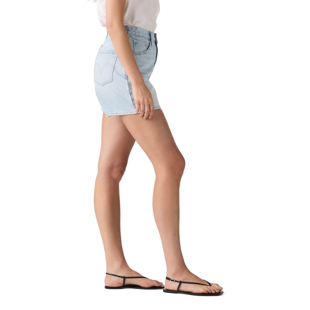 Size: 29 Levi's Women's Cinch Mid-Thigh Shorts