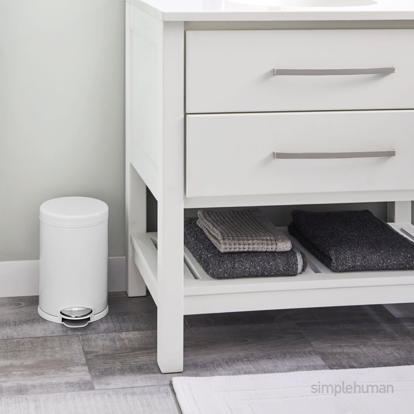 Simplehuman 1.19-Gallon (4.5L) White Steel Indoor/Outdoor Step Trash Can