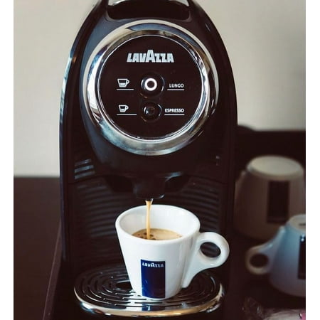 Lavazza Blue Caff Crema Espresso Capsules, 100% Arabica, Compatible with Lavazza Classy Machines (100 Capsules)
