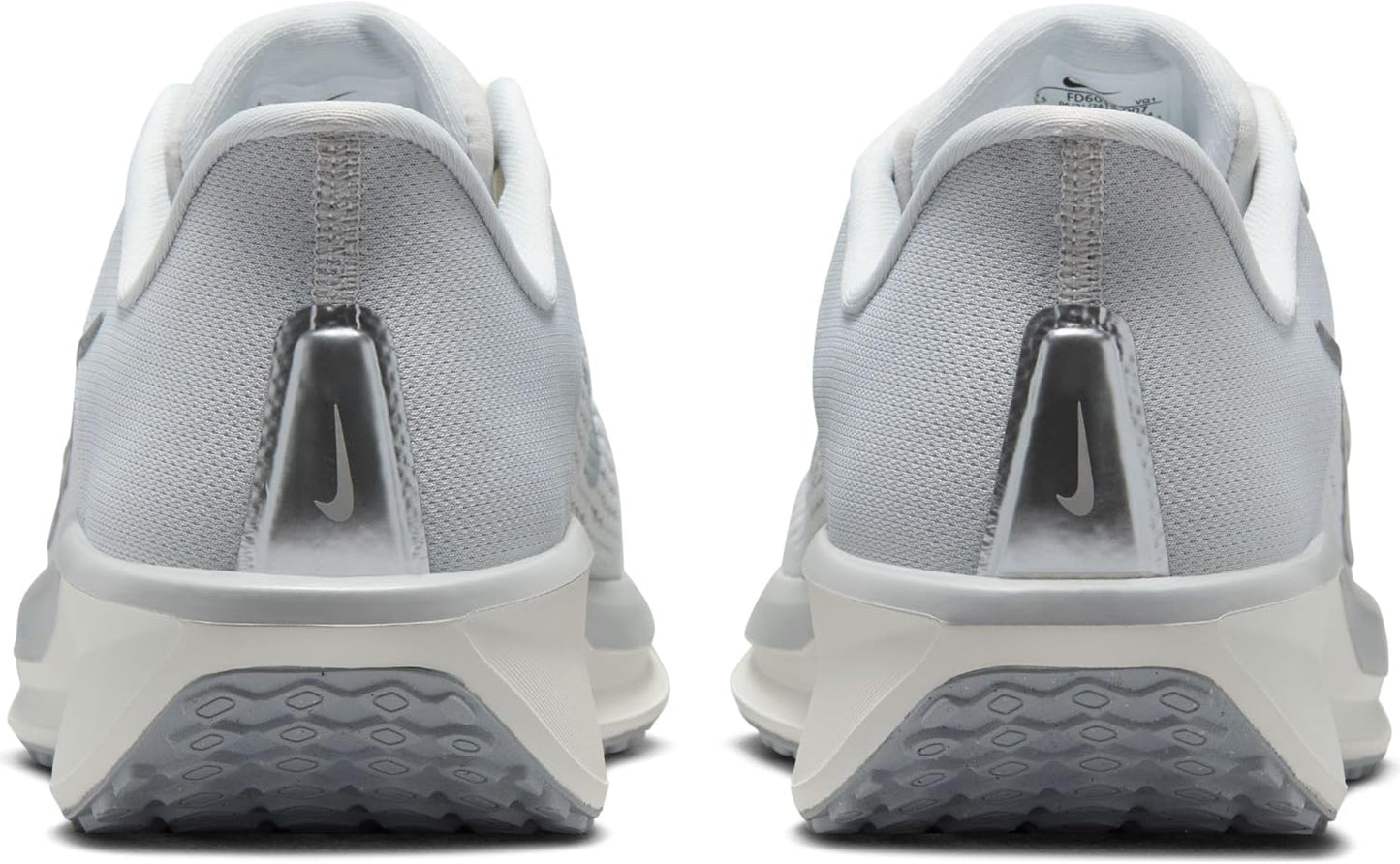Women's 5.5 Nike Quest 6 Road Running Shoes FD6034-007, Photon Dust/Psychic Blue/Summit White/Light Smoke Grey *Damaged Box*