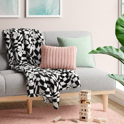 Novelty Recycled Printed Plush Throw Black/White