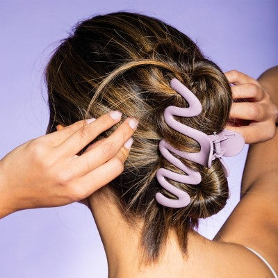 Gimme Beauty Thick Claw Clip Purple