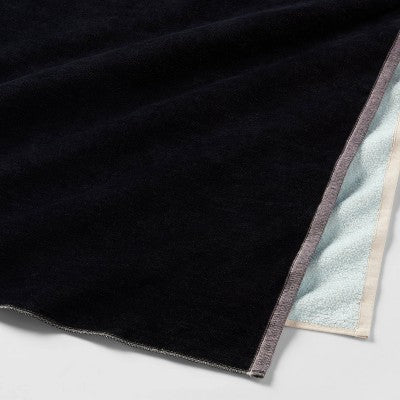 XL 'WOW' Reversible Beach Towel Black/Gray/Pink - Sun Squad