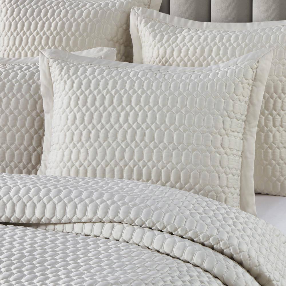 Blanchard 3-Pieces Polyester King/Cal King Quilt Set
