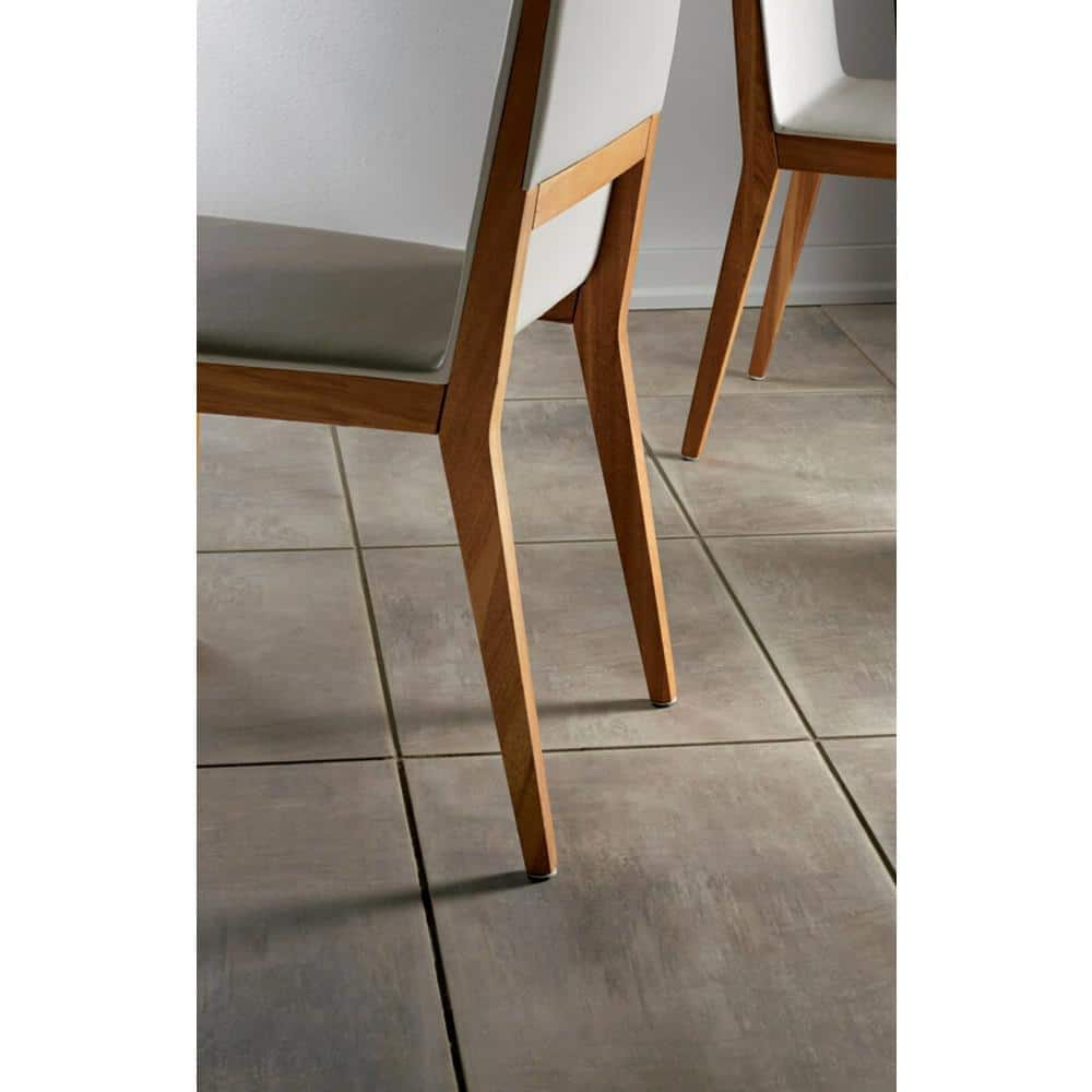 1 Inch Gray Round Heavy Duty Surface Protection Felt Floor Pads (16-Pack)