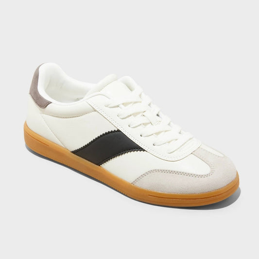 Women's Size 8.5 Spencer Fashion Sneakers with Memory Foam Insole - Universal Thread White: Lace up, Low Top, Textured Outsole
