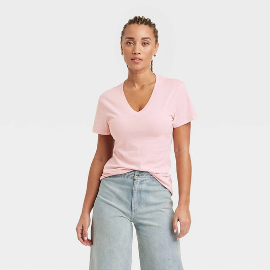 Womens S Short Sleeve V-Neck T-Shirt - Universal Thread  Pink: Relaxed Fit, Pullover, Jersey, Machine Washable