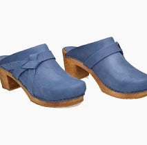Women's 39 (US 8) Sanita Danish Clogs Manuella Blue Suede