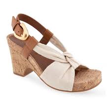 Women's 8 M Aerosoles Miki Wedge Sandals - Natural Beige