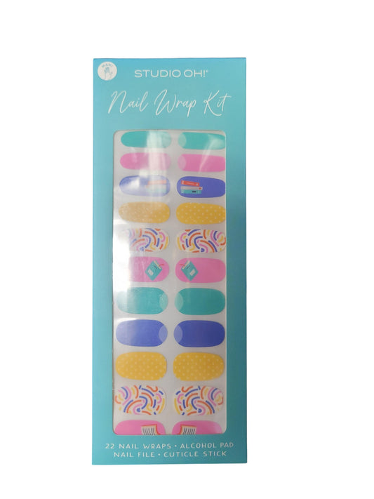 Studio Oh! Nail Wrap Kit, 22 Nail Wraps, Alcohol Pad, Nail File, Cuticle Stick