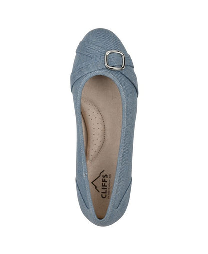 Women's 7 M Cliffs by White Mountain Calming Round Toe Ballet Flats - Blue