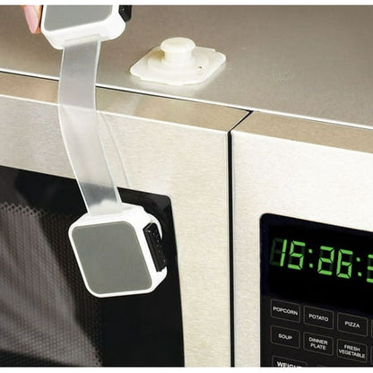 Munchkin XtraGuard Dual Action Multi-Use Safety Infant Latches, White, 2 Pack *Damaged Box*