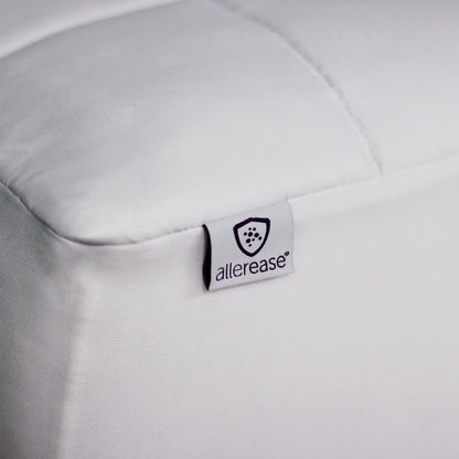 AllerEase Total Allergy Defense Mattress Pad Queen *Open/Damaged Box*