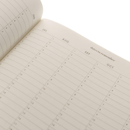 Graphique Weekly Vinyl Journal - Focus Design - 8 x 10, 120 Lined Pages - Features Year in Review Page, Gold Foil