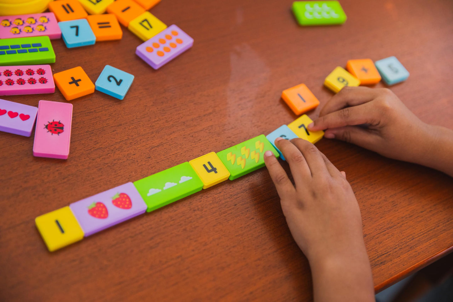 Educational Insights Math Dominoes Addition & Subtraction