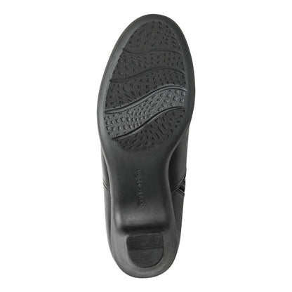 9.5 Women's Easy Spirit Caelan Heeled Ankle Boots