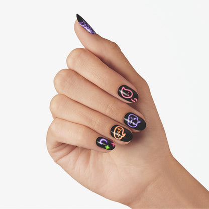 Dashing Diva Gloss Nail Strips - Deja Boo | UV Free, Chip Resistant, Long Lasting Gel Stickers | Contains 32 Wraps, 1 Prep Pad, 1 File