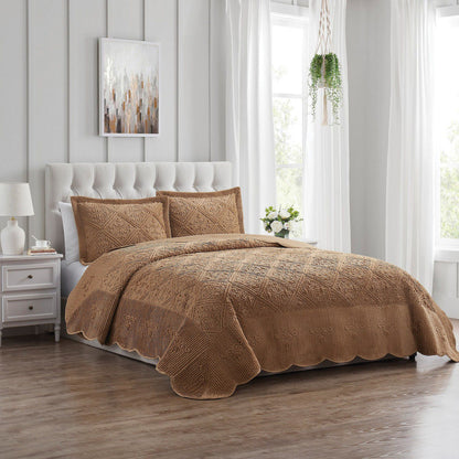 Home Westland Quilted Plush Bedspread Set VCNY - Queen *Damaged Package All Contents Included*