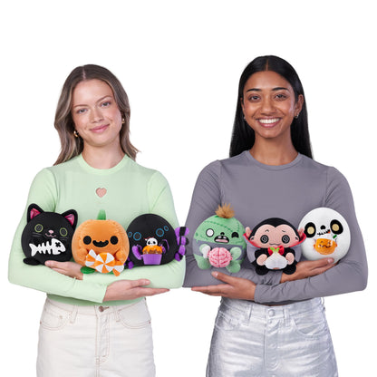 Snackles Halloween Series 1 5-inch Plush by ZURU, Plush with Snack Accessory