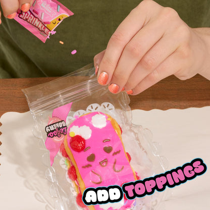 Just Play Ooey Gooey Le Goo Bakery Goo La La Éclair Set with Toppings, Super Soft and Squishy Play Food, Fidget and Sensory Toy for Kids, Girls, Boys, Ages 3 and Up