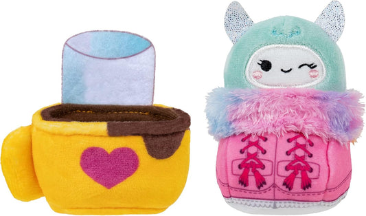 Squishville SQM0317 Snow Day Accessory Set Set-2-Inch Boots and Cocoa Plush Toys for Kids