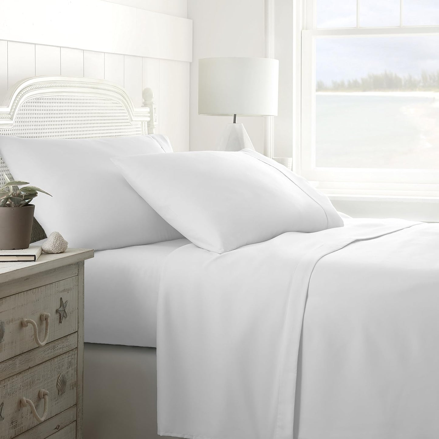 IENJOY HOME Bed Sheet Set, Ultra Soft 4 Piece, White, Twin XL