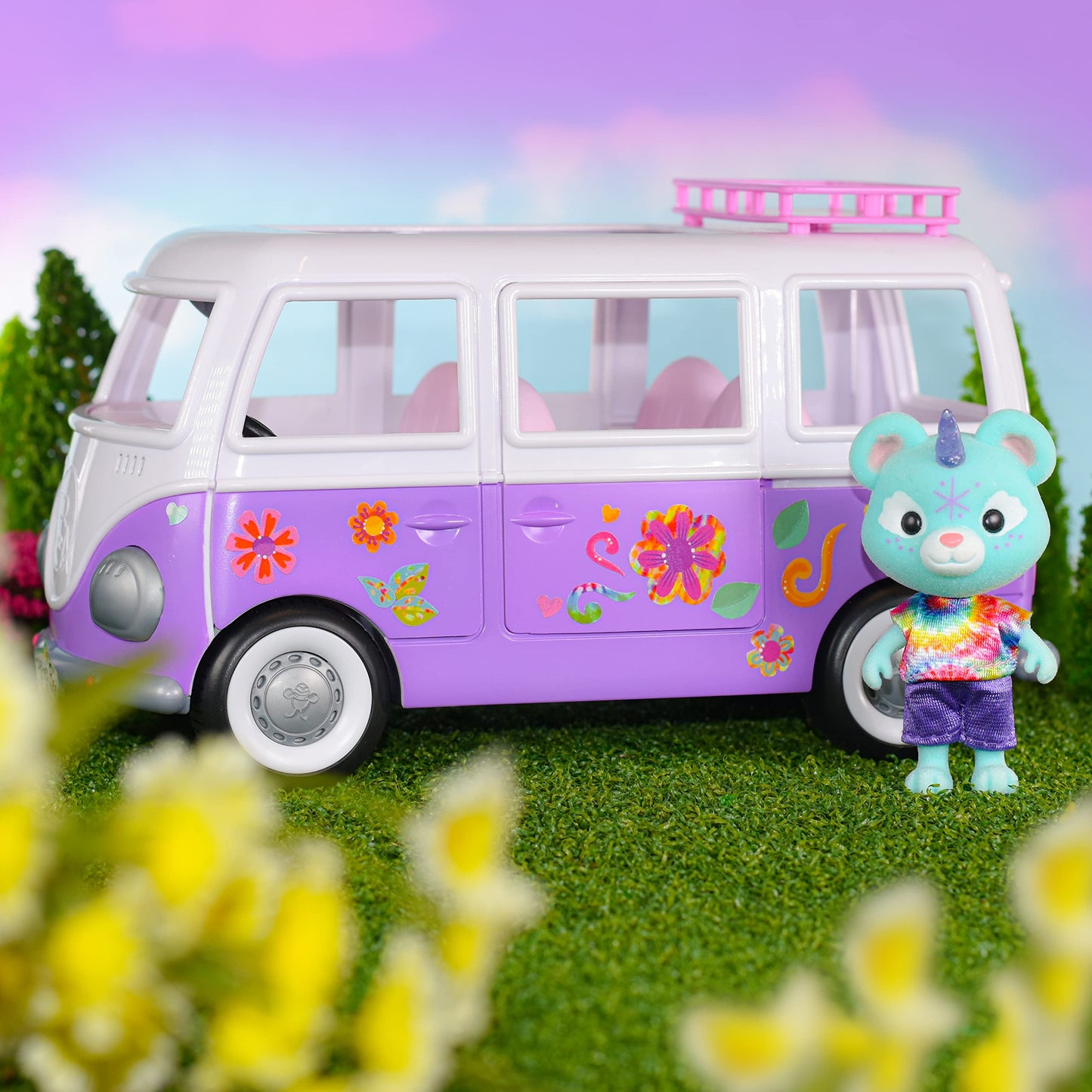 Rainbow Ridge Flower Groove Van
