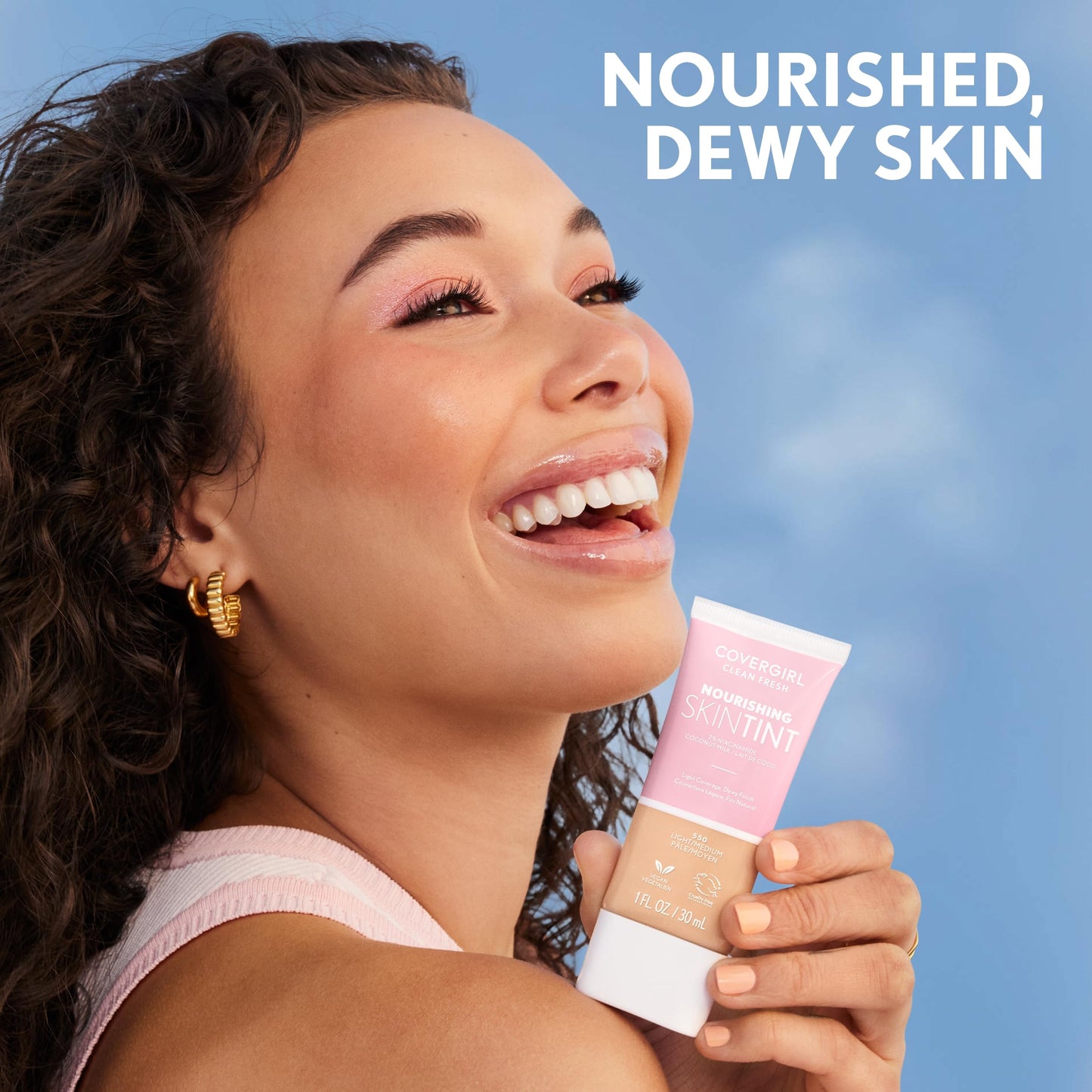 COVERGIRL Clean Fresh Nourishing Skin Tint Dewy Finish