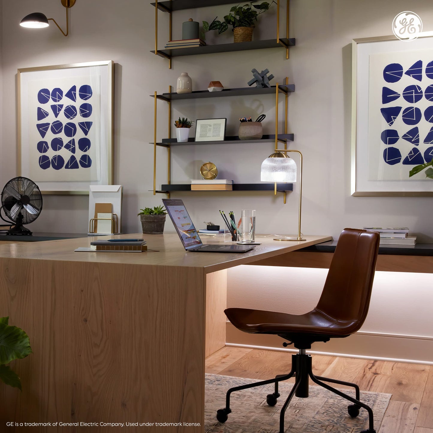 GE 2pk 60W LED G25 Pearl