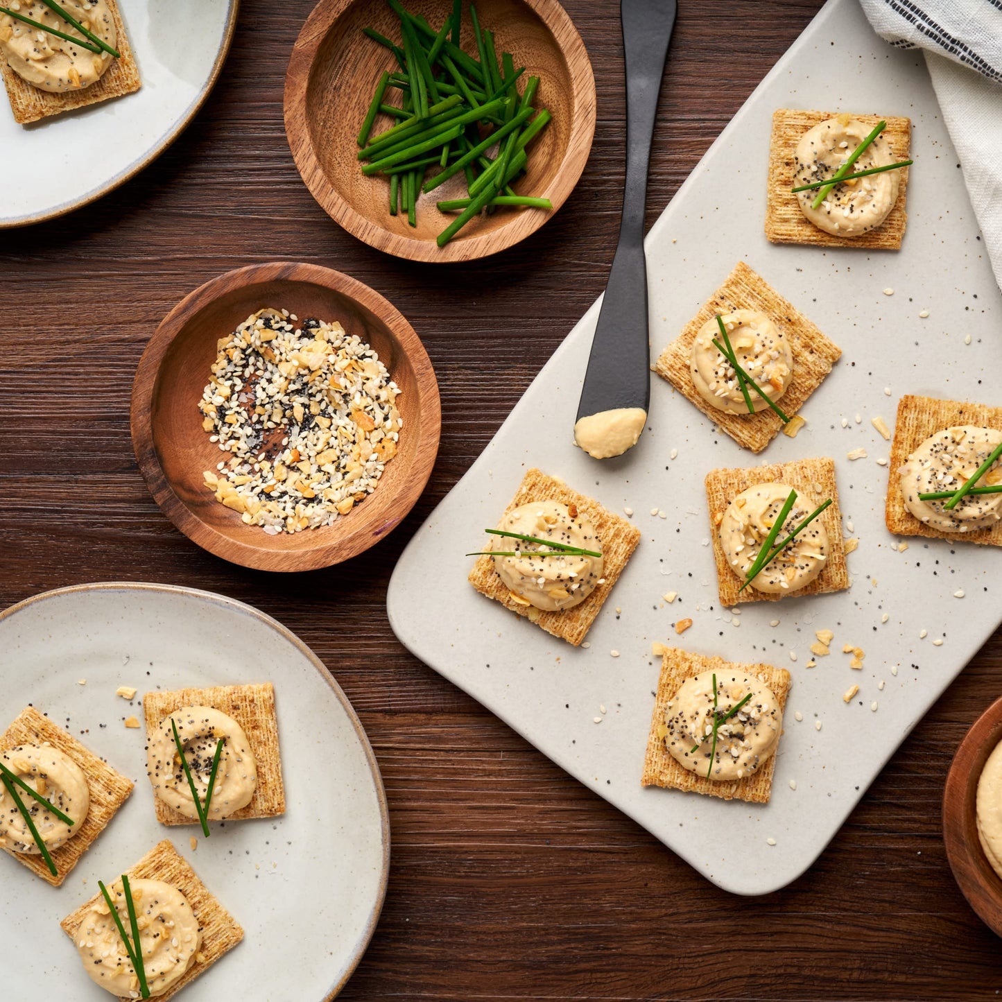 Triscuit Roasted Garlic Whole Grain (BB Jul 14 2026)