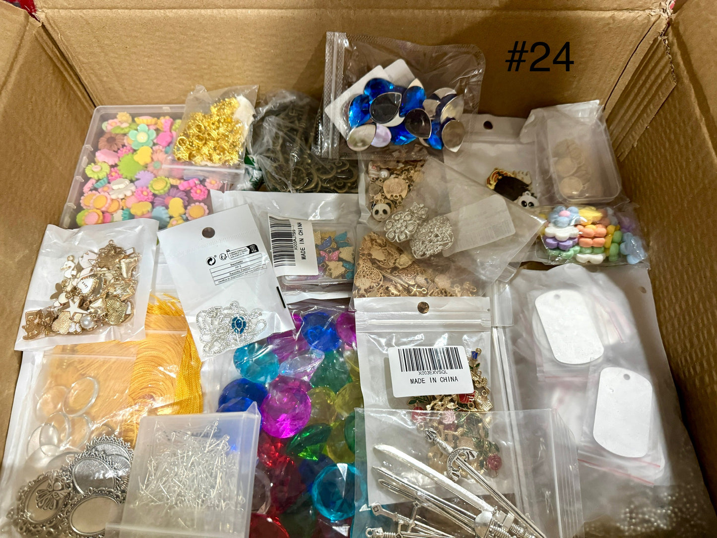 #24 Mystery Wholesale Lot – Assorted Items (Imperfect Condition)