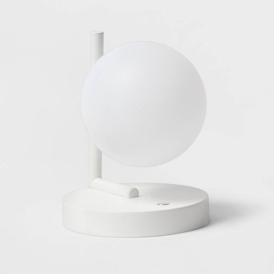 Round Bulb Kids' Nightlight with Switch White (Includes LED Light Bulb) - Pillowfort