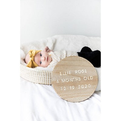 Pearhead Wooden Peg Letterboard