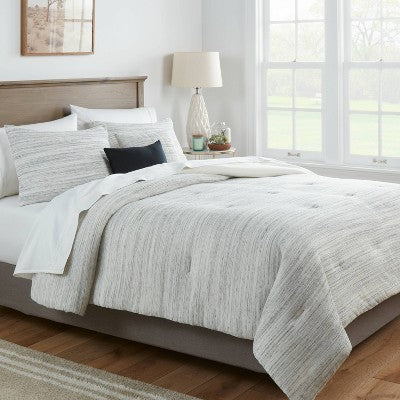 5pc Full/Queen Space-Dyed Waffle Comforter Bedding Set Gray - Threshold: Includes Shams & Decorative Pillows *Damaged Packing All Contents Included*