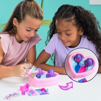 Hatchimals Alive Neon Rainbow Bestie Pool Party