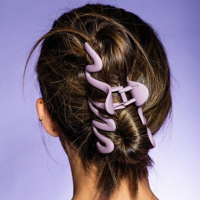 Gimme Beauty Thick Claw Clip Purple