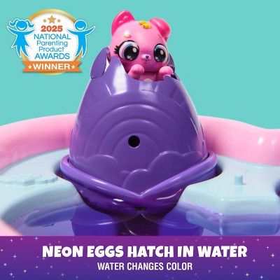 Hatchimals Alive Neon Rainbow Bestie Pool Party