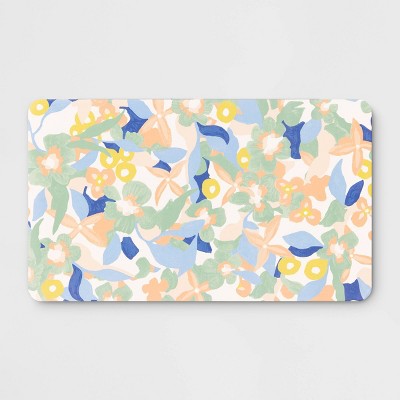 1'8x2'10 Rectangle Floral Rug - Room Essentials