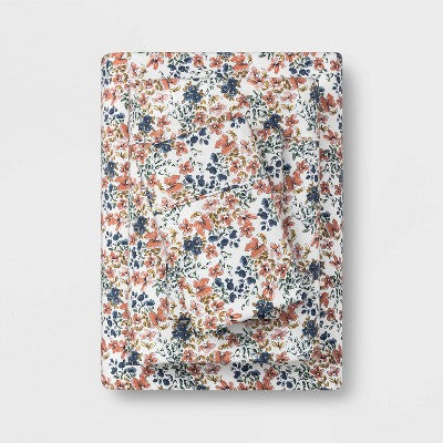 Full Printed Performance 400 Thread Count Sheet Set Ditsy Floral - Threshold : Cotton Sateen, Includes 2 Pillowcases & Fitted Sheet