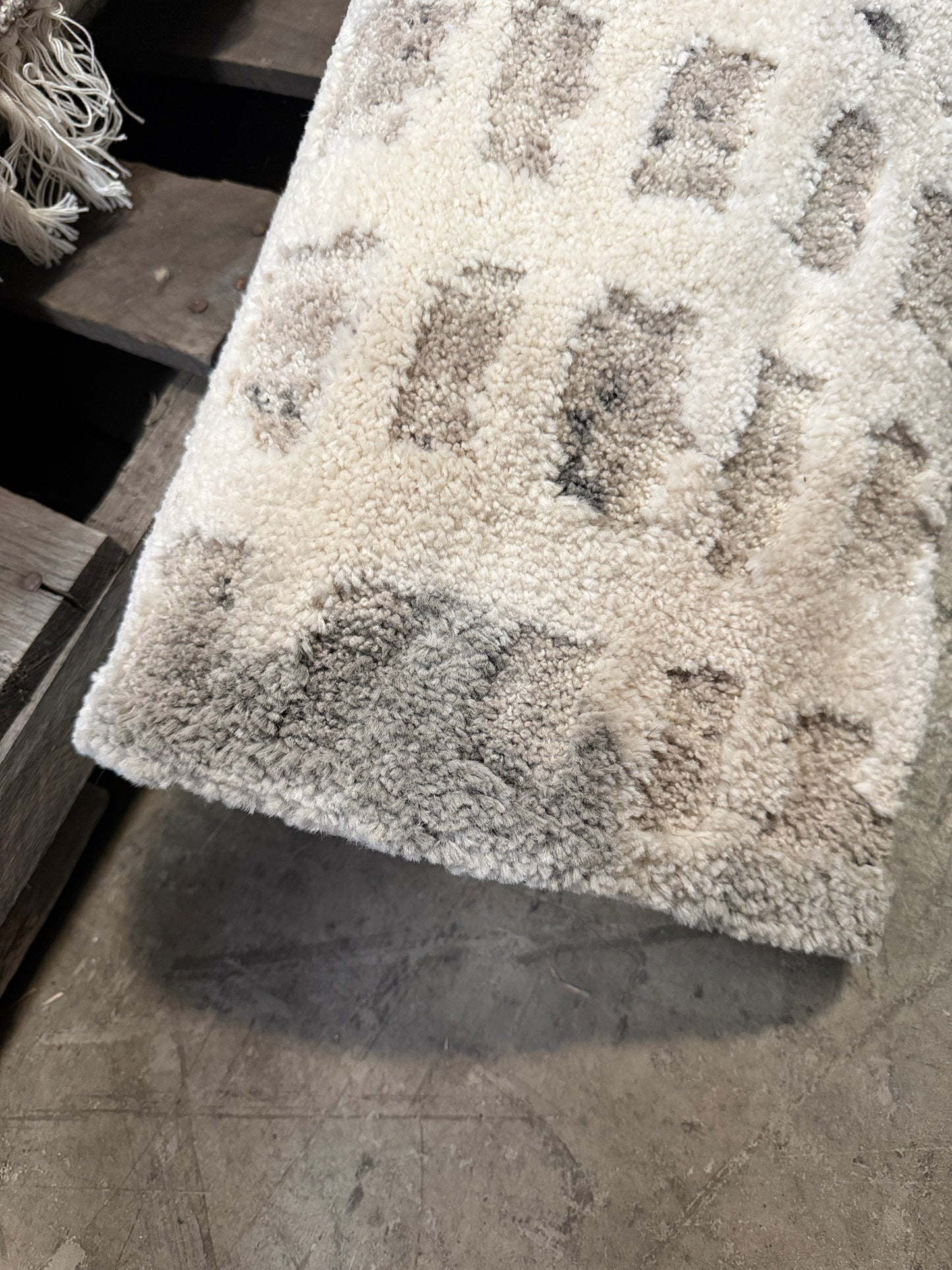 7'x10' High Low Grid Area Rug Taupe/Cream/Gray - Threshold (Minor Cosmetic DMG)