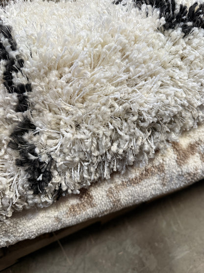 5'x7' Geometric Design Woven Area Rugs Cream/Gray - Threshold (Minor Cosmetic DMG)