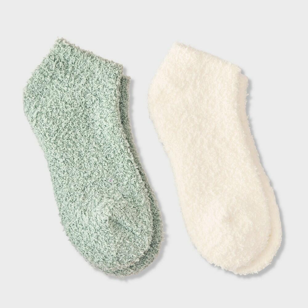 4-10 Shoe Size: Women's Solid 2pk Cozy Low Cut Socks - Auden™ Green/Ivory One Size