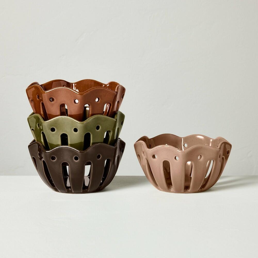 Set of 4 Wavy Edge Mini Berry Bowls