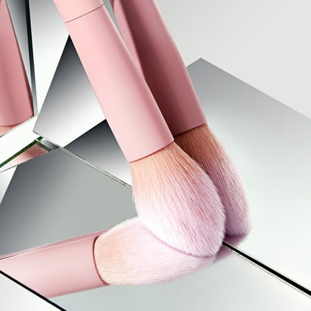 Lottie London Tapered Bronzer Brush, 100% Vegan, LF05