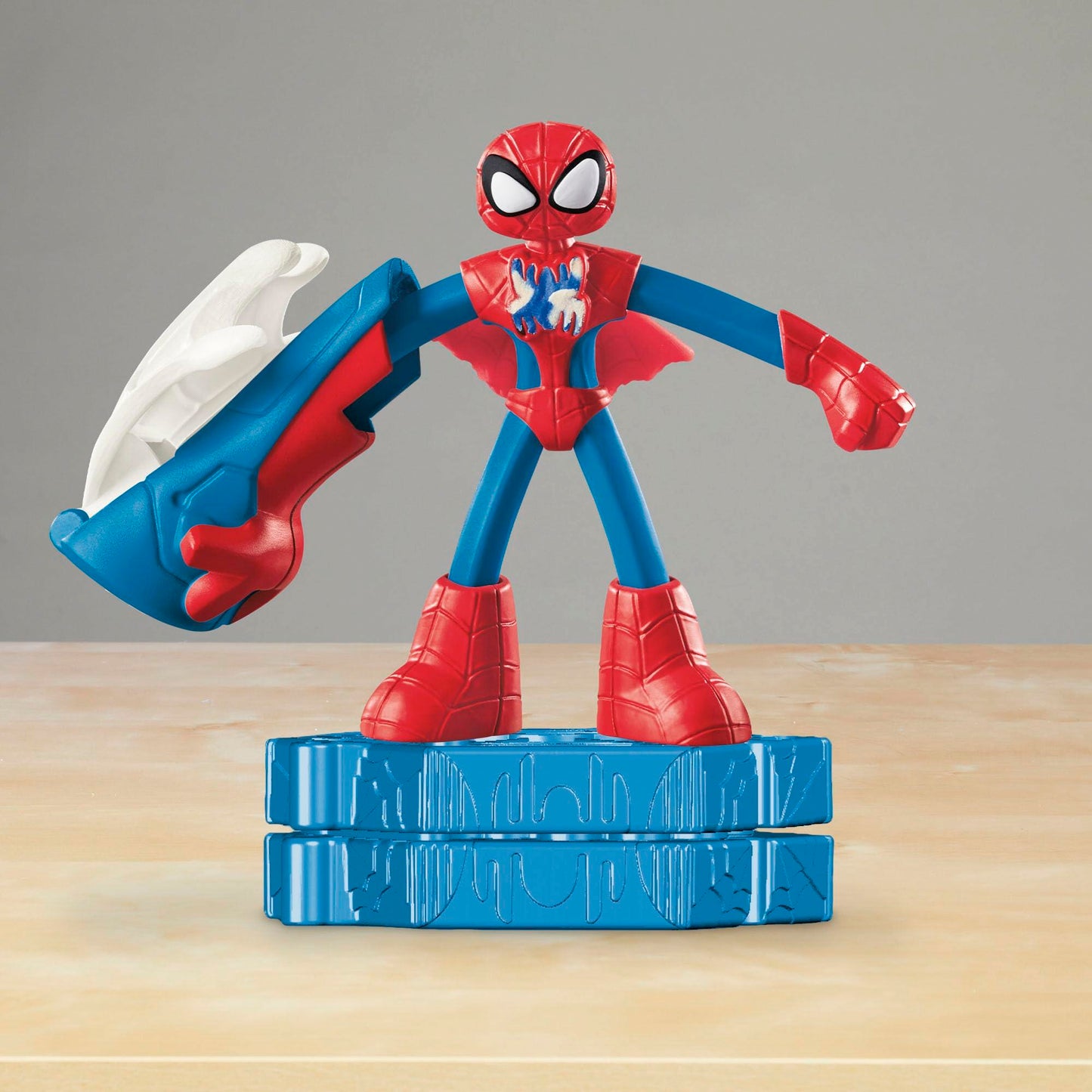 Play-Doh Marvel Spider-Man Thwip Squisher Set with Bendy Action Figure