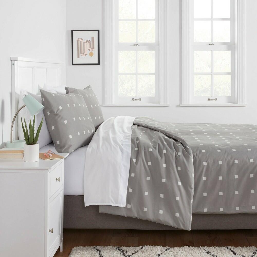 Room Essentials™ King Duvet Cover & Sham Set Gray/White Dot