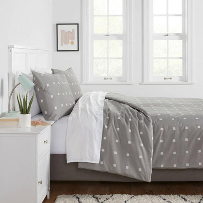 Room Essentials™ King Duvet Cover & Sham Set Gray/White Dot