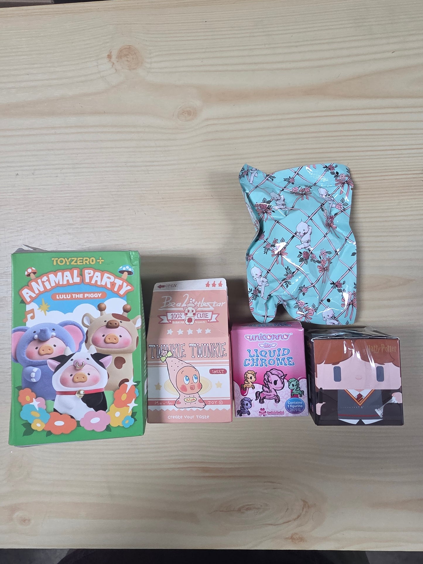 John's Clearance Corner Game Lot #8